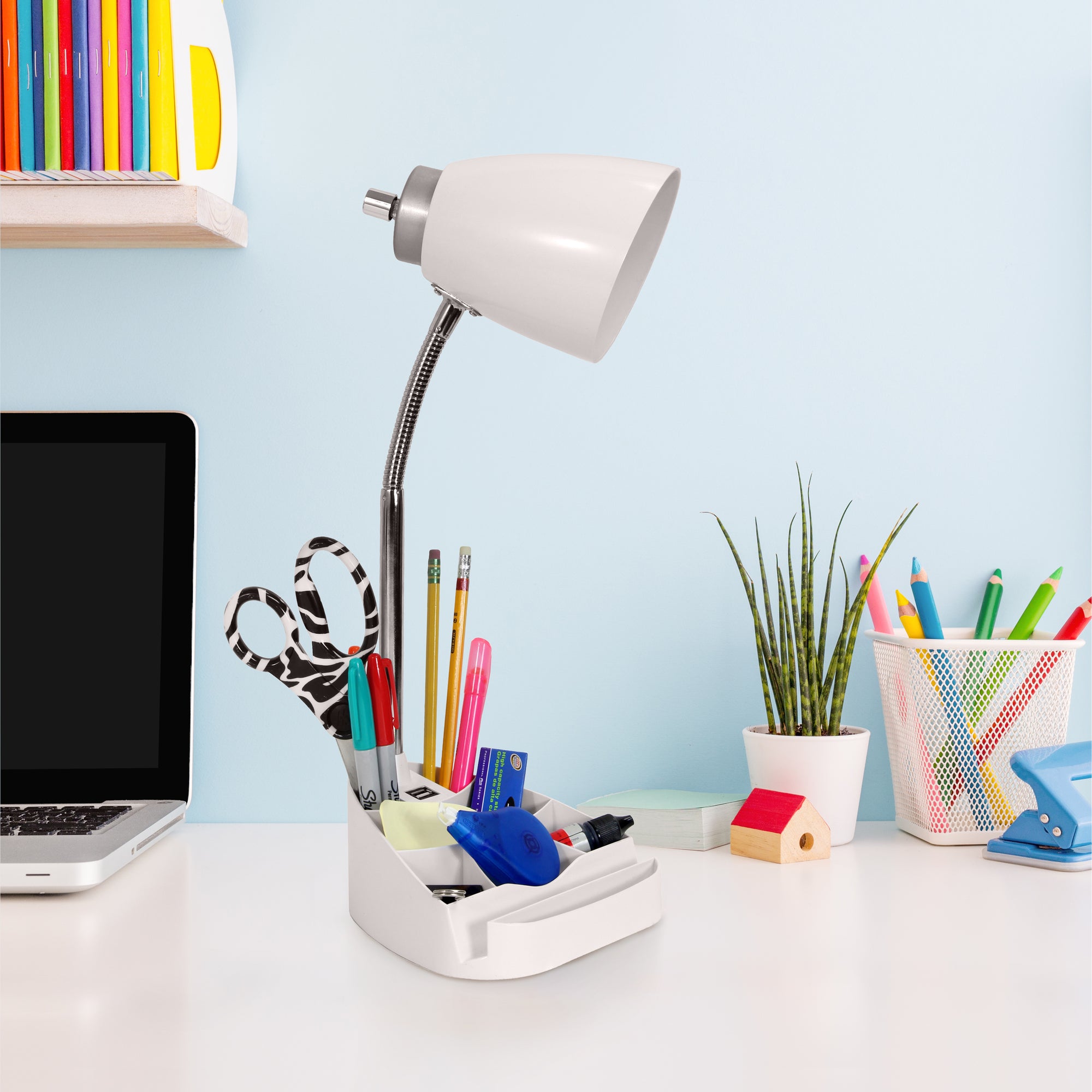 Sleek Essentials Flexible USB Port 18.5" Desk Lamp